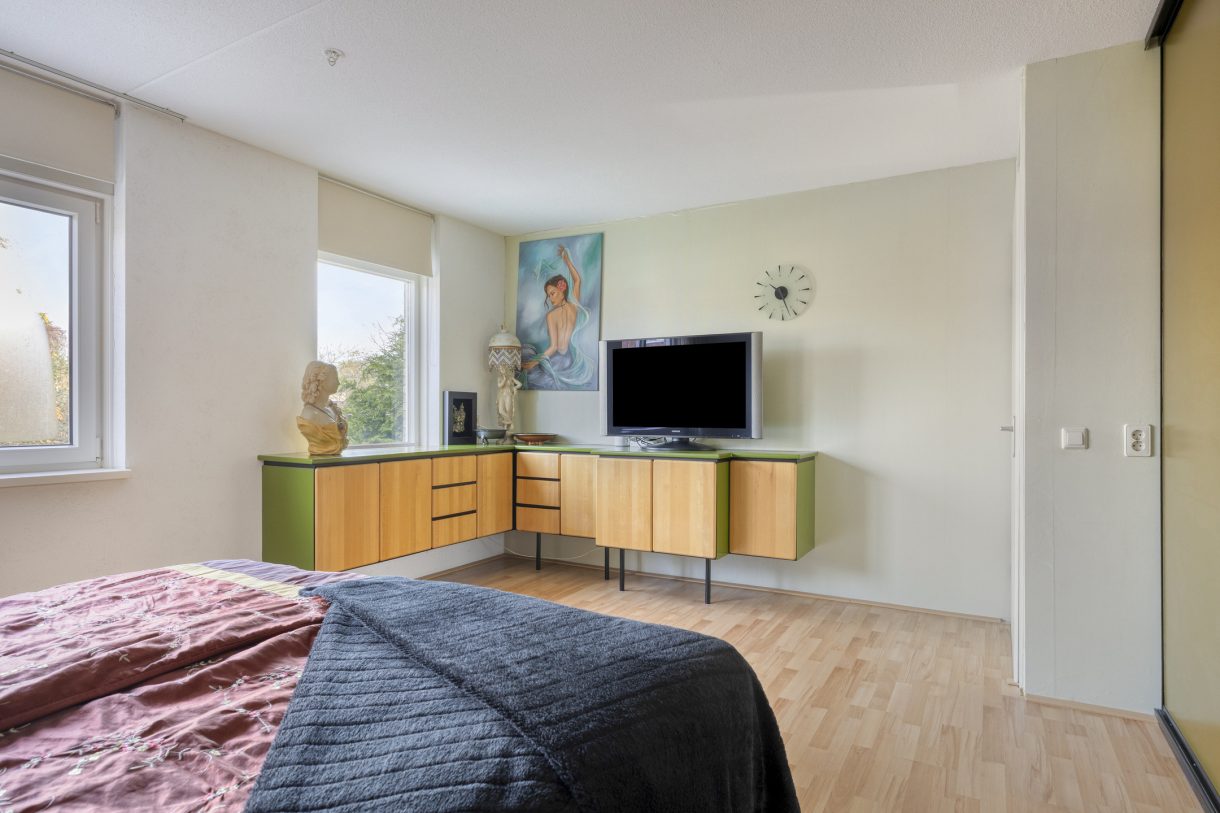 Te koop: Foto Woonhuis aan de Warmoezerij 11 in Alphen aan den Rijn