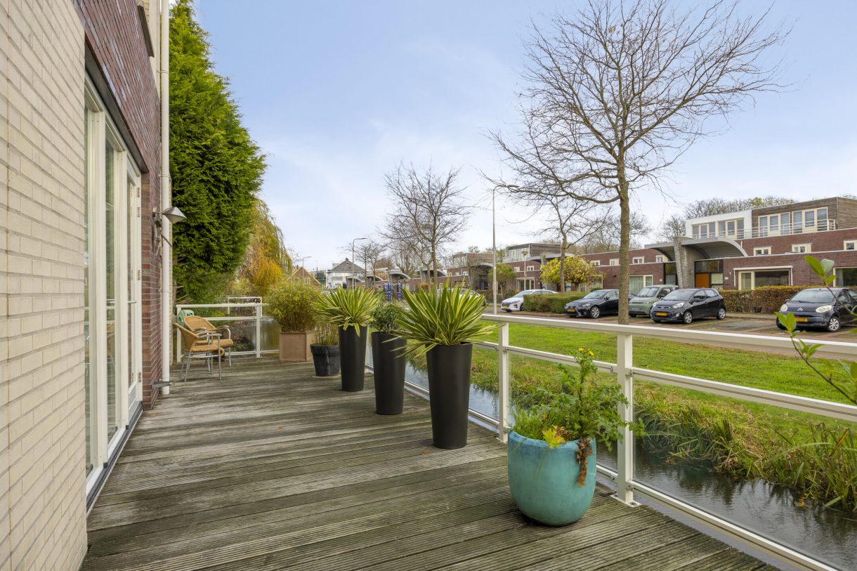 Te koop: Foto Woonhuis aan de Warmoezerij 11 in Alphen aan den Rijn