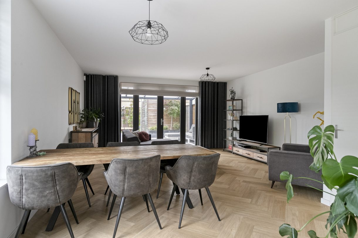 Te koop: Foto Woonhuis aan de Douglashout 116 in Eindhoven