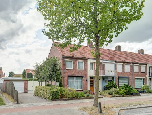 Hoofdfoto van Rijen Rembrandtlaan 39