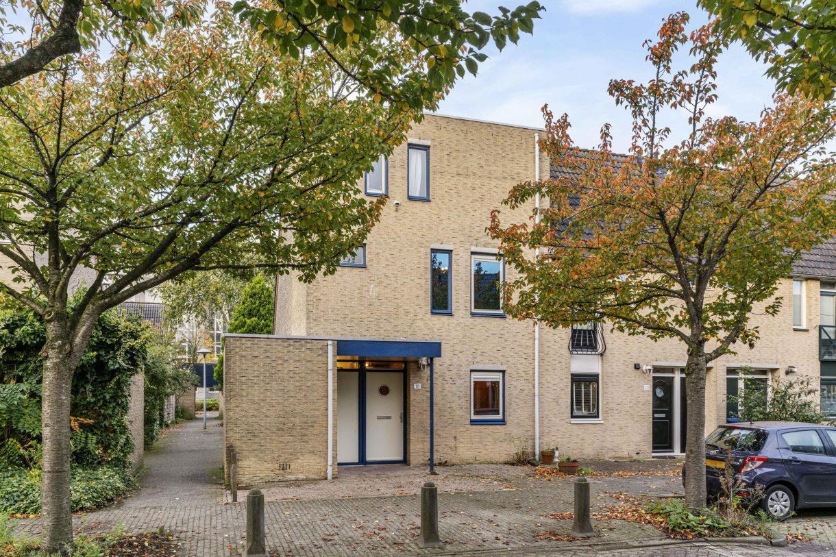 Te koop: Foto Woonhuis aan de Bertha von Suttnerlaan 18 in Utrecht