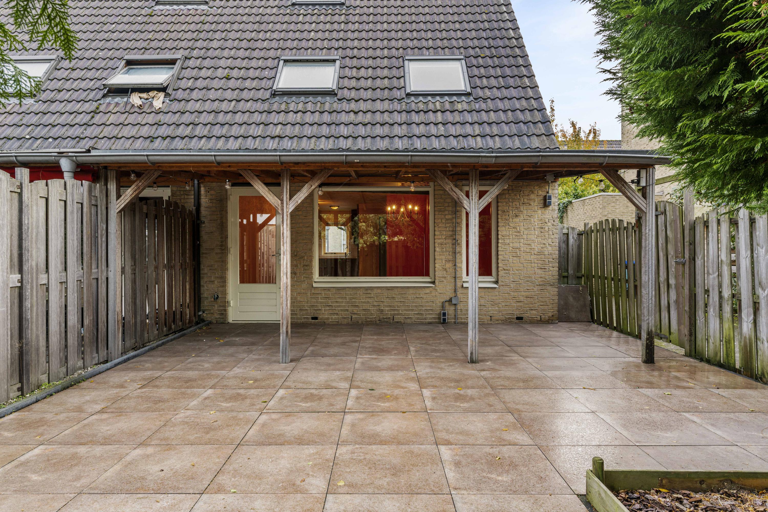 Te koop: Foto Woonhuis aan de Bertha von Suttnerlaan 18 in Utrecht