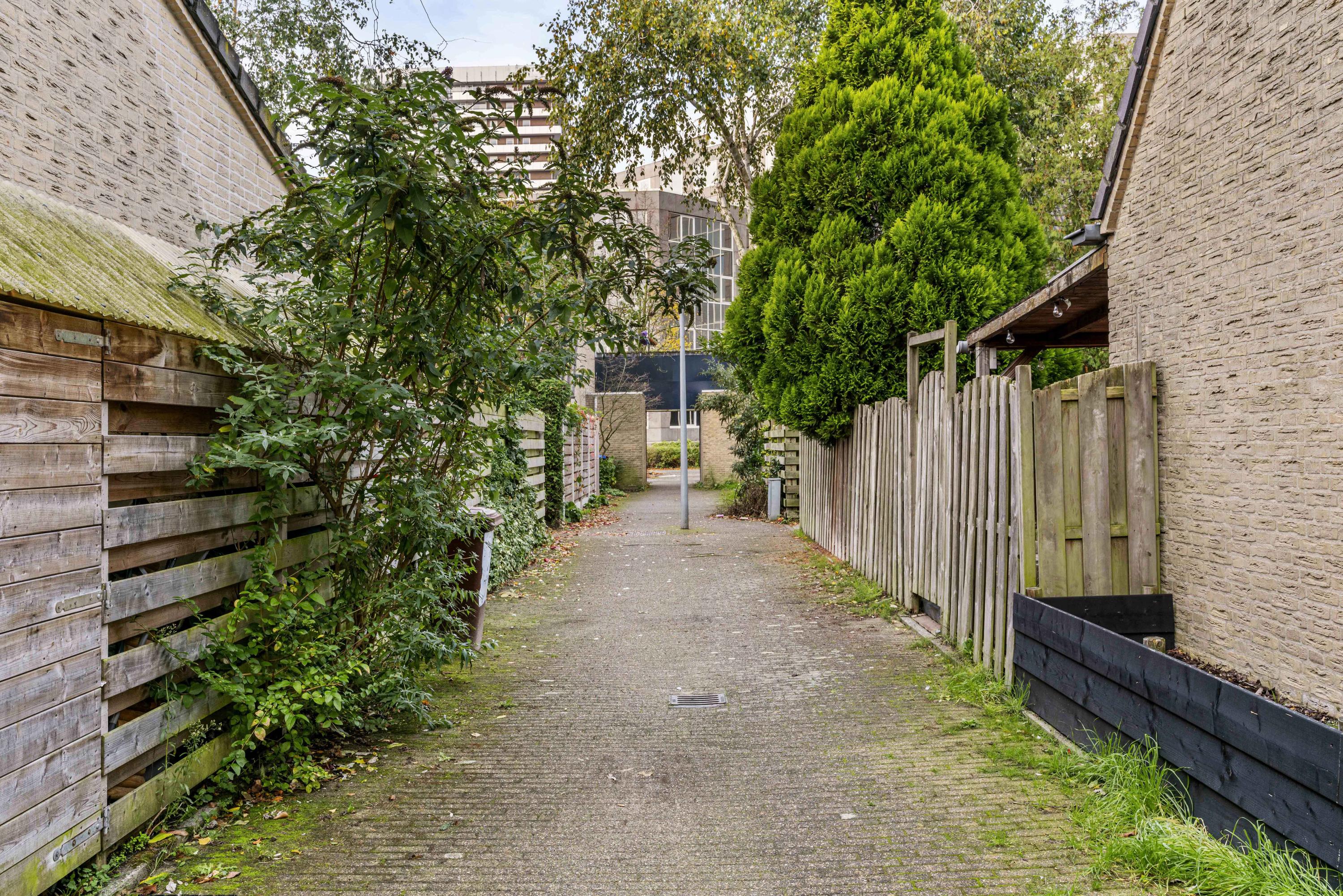 Te koop: Foto Woonhuis aan de Bertha von Suttnerlaan 18 in Utrecht