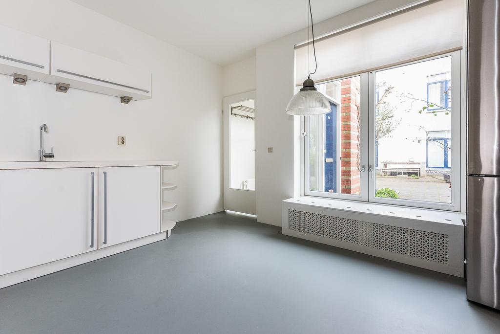 Te huur: Foto Woonhuis aan de Groenewegje 106 in 's-Gravenhage