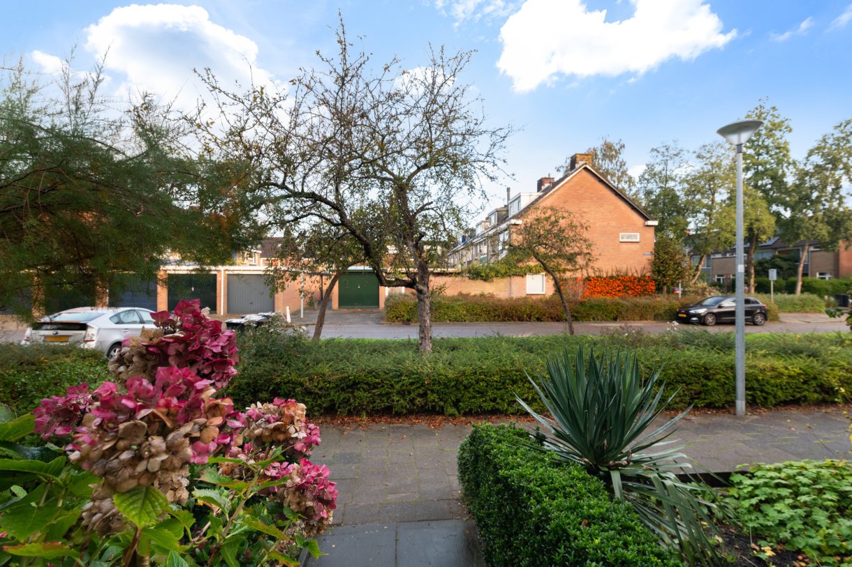 Te koop: Foto Woonhuis aan de Jasmijnlaan 7 in Woerden