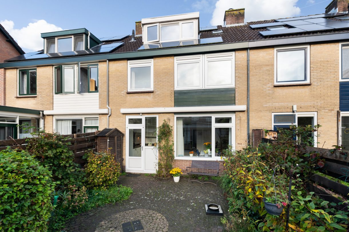 Te koop: Foto Woonhuis aan de Jasmijnlaan 7 in Woerden