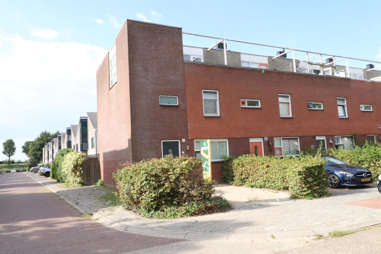 Te koop: Foto Woonhuis aan de Harderwijkstraat 150 in Lelystad