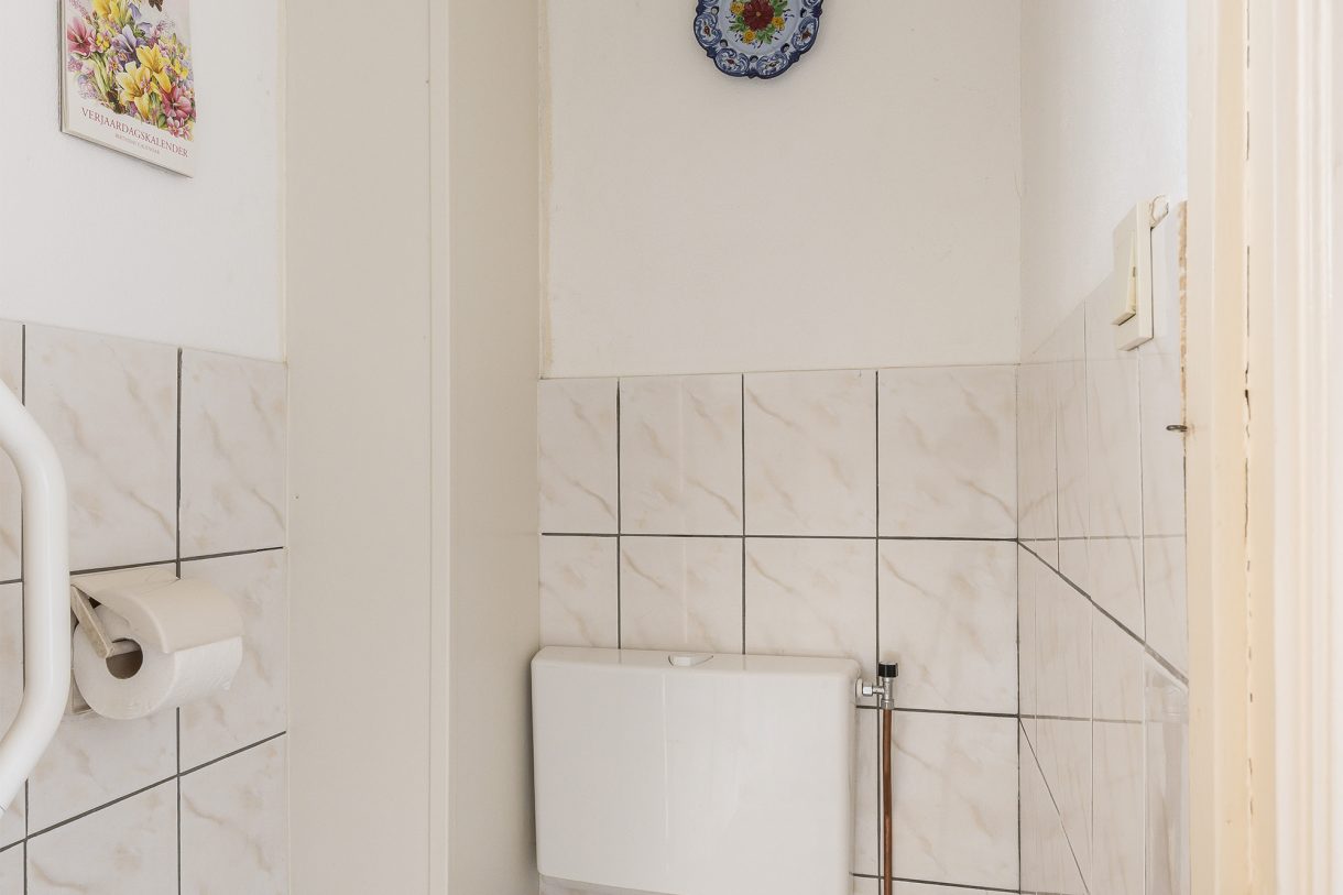 Te koop: Foto Woonhuis aan de Broekweg 10 in Vlaardingen