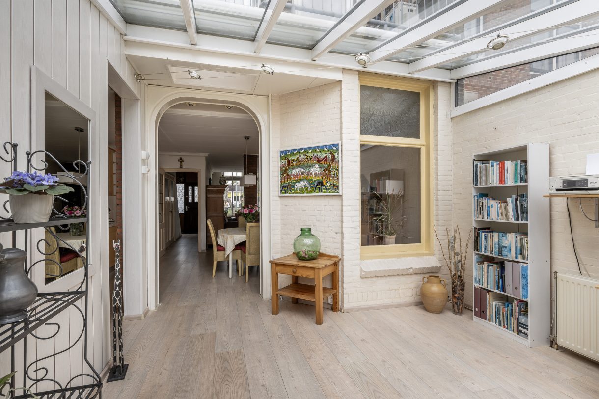 Te koop: Foto Woonhuis aan de Broekweg 10 in Vlaardingen