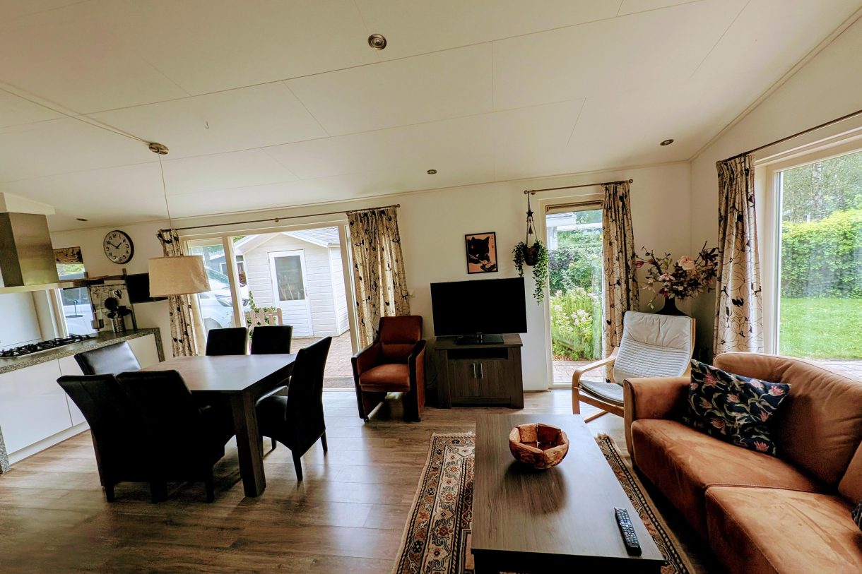 Te koop: Foto Woonhuis aan de Buitenhuizerweg 2-76 in Velsen-Zuid