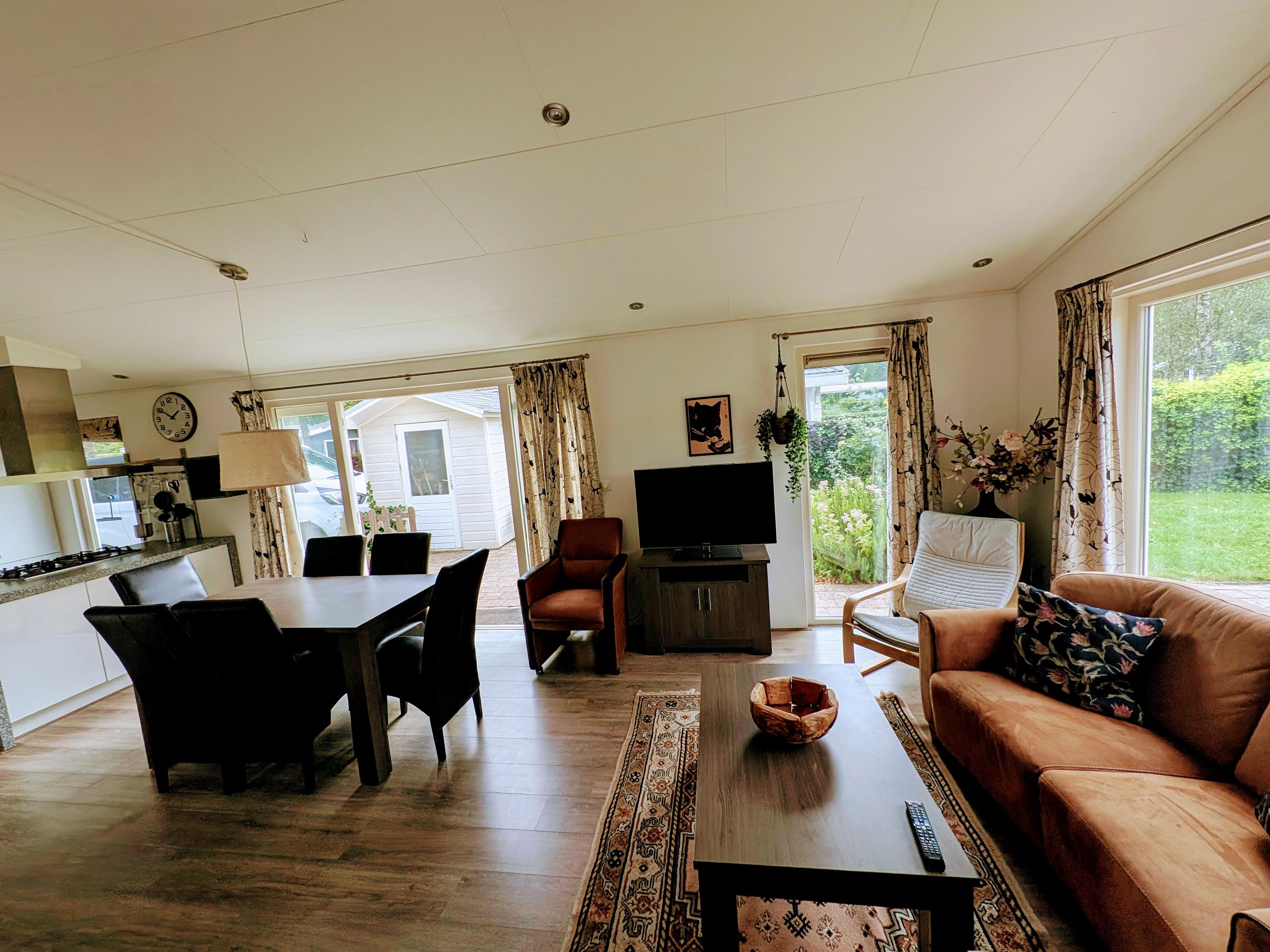 Te koop: Foto Woonhuis aan de Buitenhuizerweg 2-76 in Velsen-Zuid