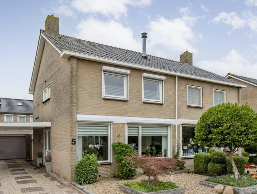 Hoofdfoto van Staphorst Generaal Eisenhowerlaan 5