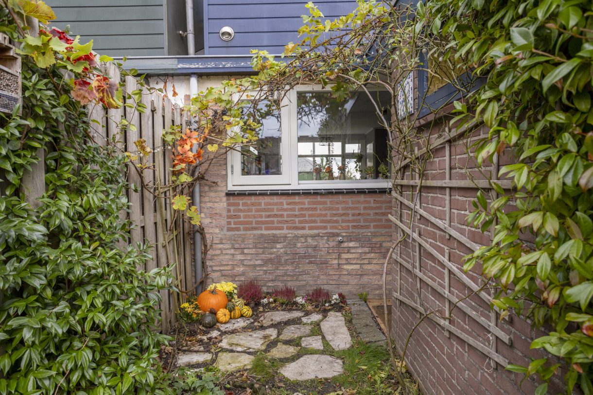 Te koop: Foto Woonhuis aan de Kortsteekterweg 49 in Alphen aan den Rijn
