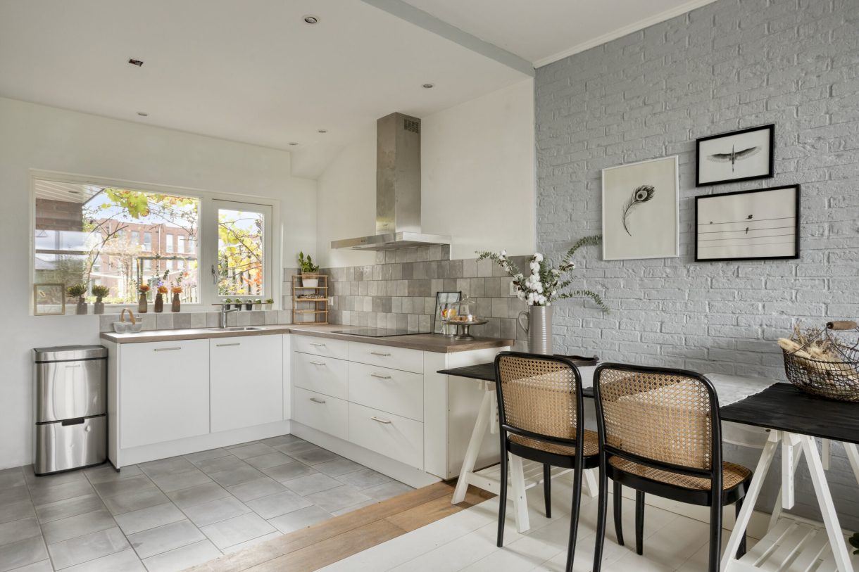 Te koop: Foto Woonhuis aan de Kortsteekterweg 49 in Alphen aan den Rijn