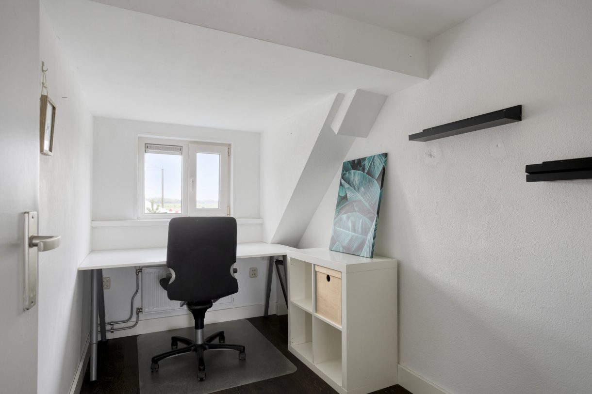 Te koop: Foto Woonhuis aan de Kortsteekterweg 49 in Alphen aan den Rijn