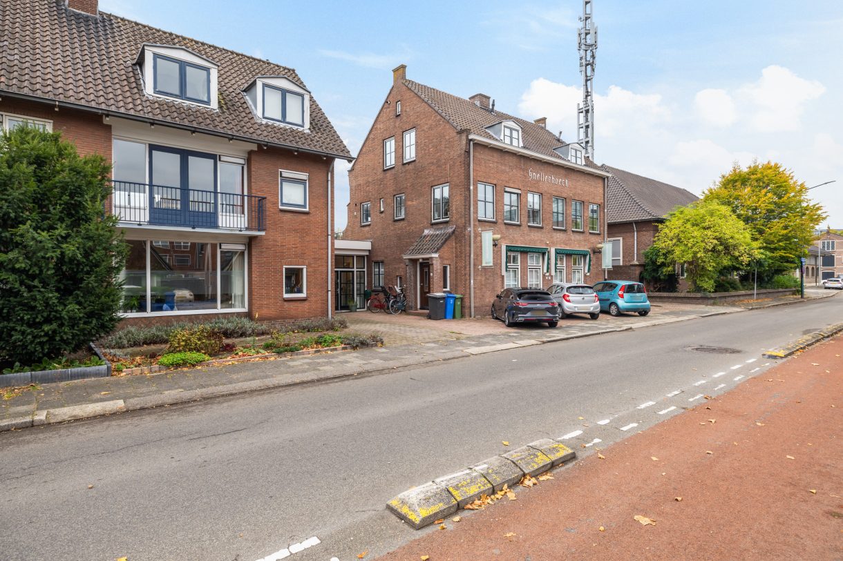 Te koop: Foto Woonhuis aan de Johan v Oldenbarneveltlaan 7 in Woerden