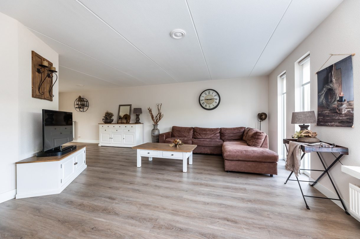 Te koop: Foto Woonhuis aan de Adolf van Nassaustraat 12 in Wezep