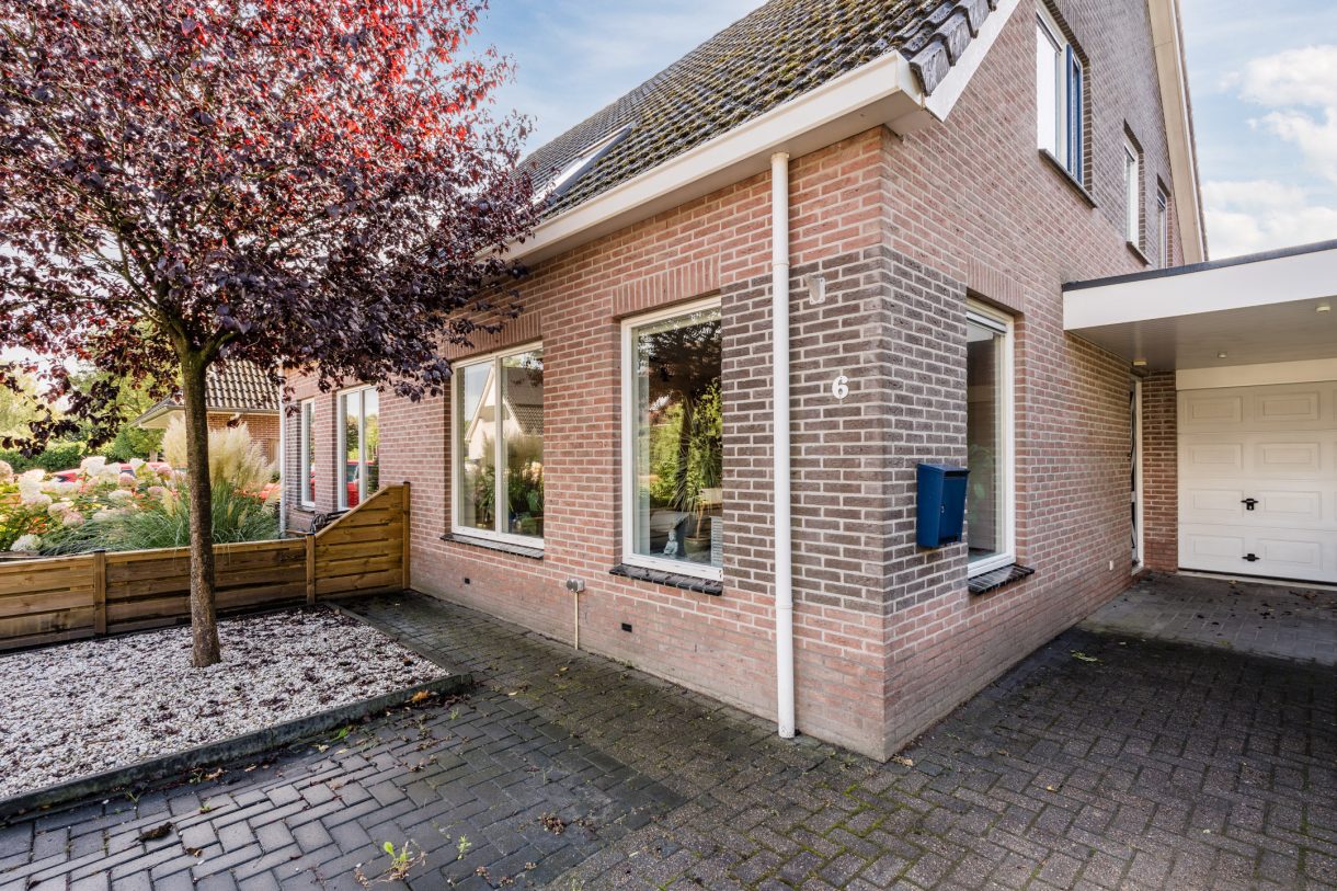 Te koop: Foto Woonhuis aan de Ir. E. Biewingaweg 6 in Witteveen