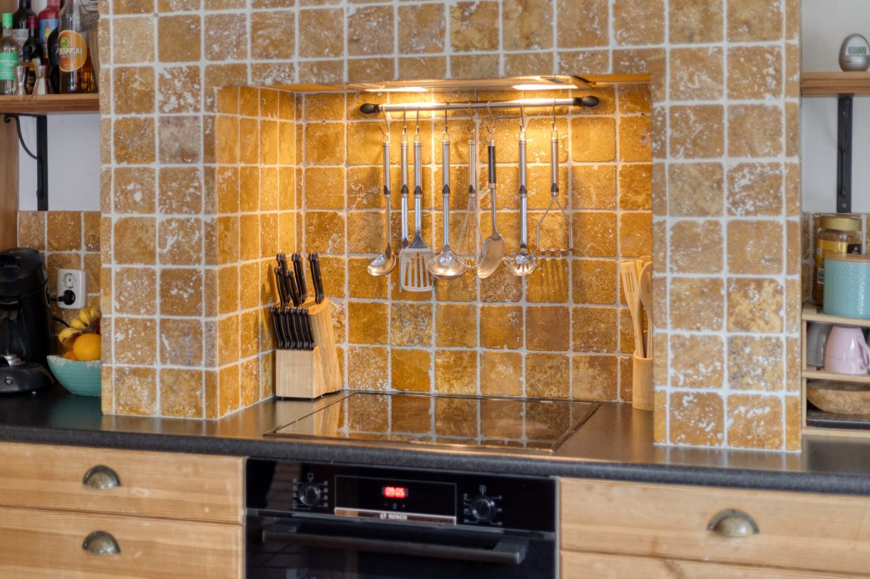 Te koop: Foto Woonhuis aan de Goudsbloemstraat 10 in Munnekezijl