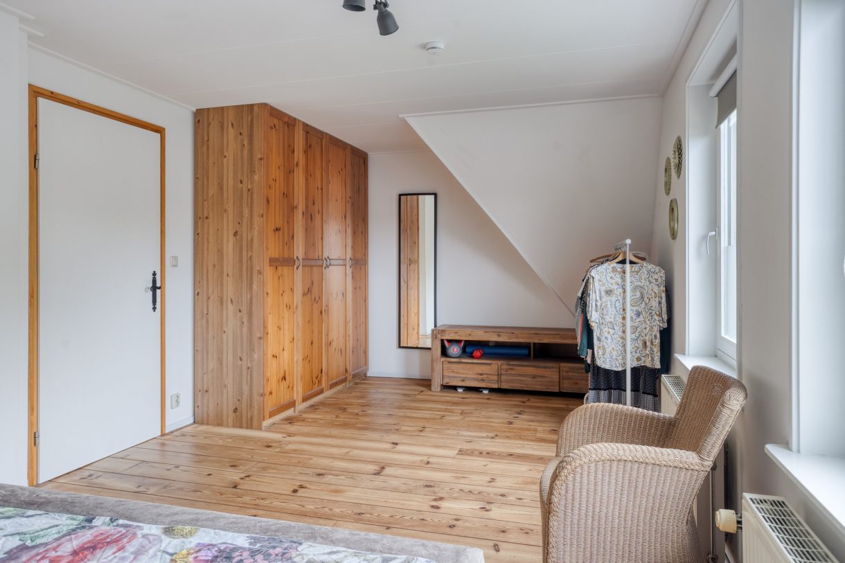 Te koop: Foto Woonhuis aan de Goudsbloemstraat 10 in Munnekezijl