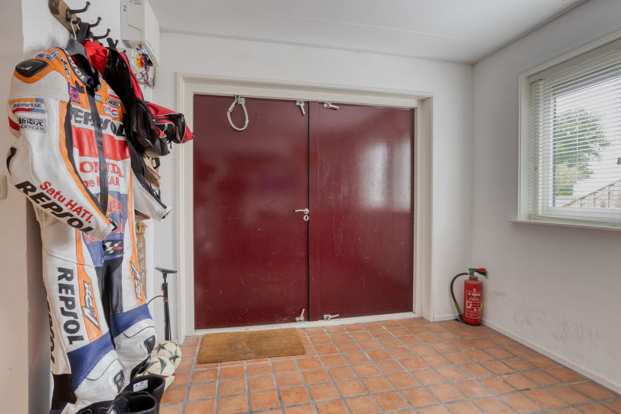 Te koop: Foto Woonhuis aan de Goudsbloemstraat 10 in Munnekezijl