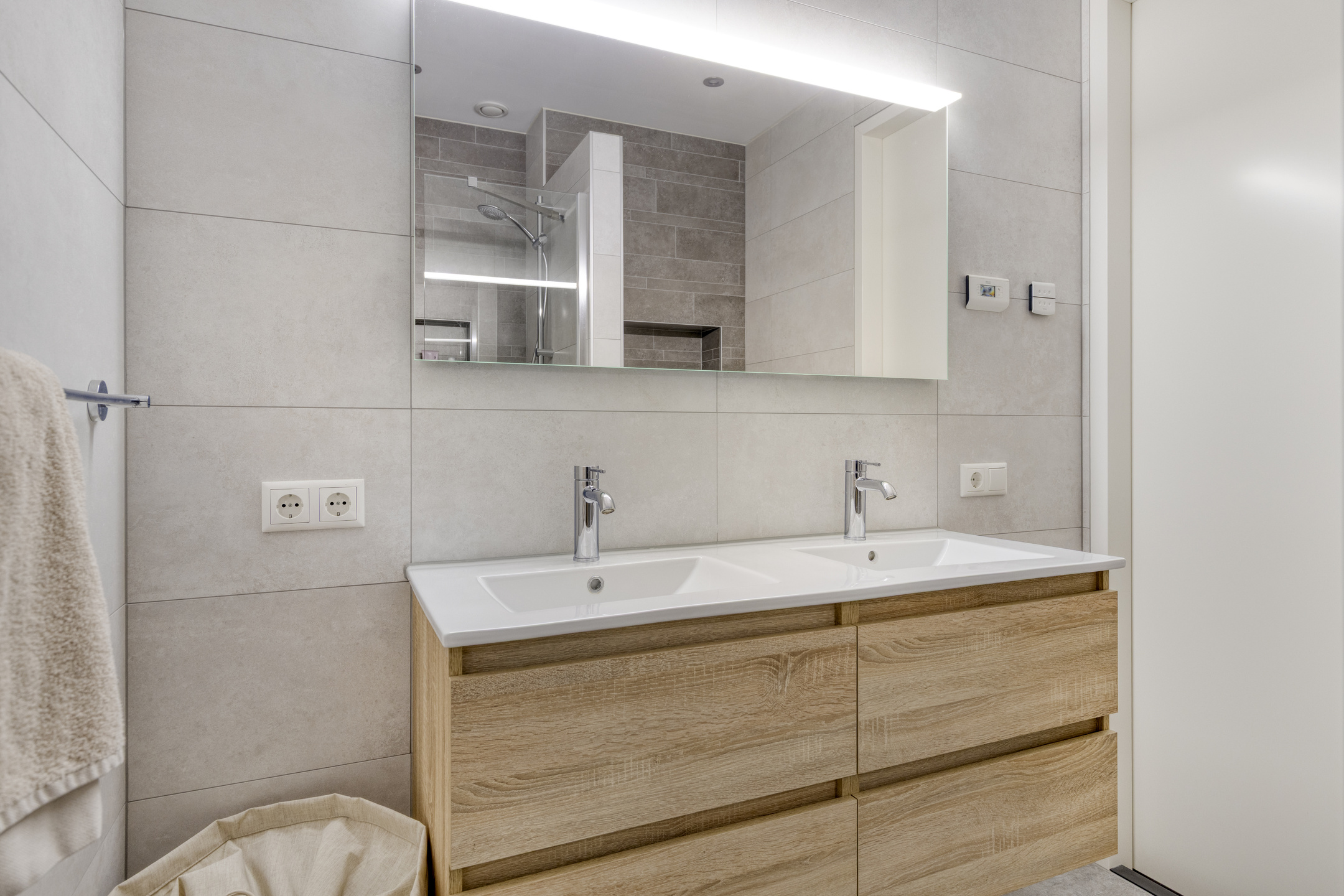 Te koop: Foto Woonhuis aan de Halvemaanstraat 12 in Eindhoven