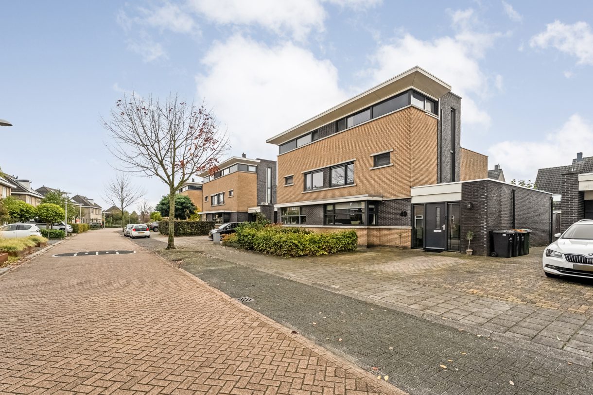 Te koop: Foto Woonhuis aan de Meerval 49 in Hoogeveen