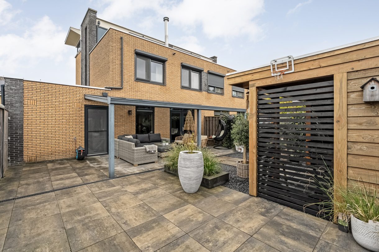 Te koop: Foto Woonhuis aan de Meerval 49 in Hoogeveen