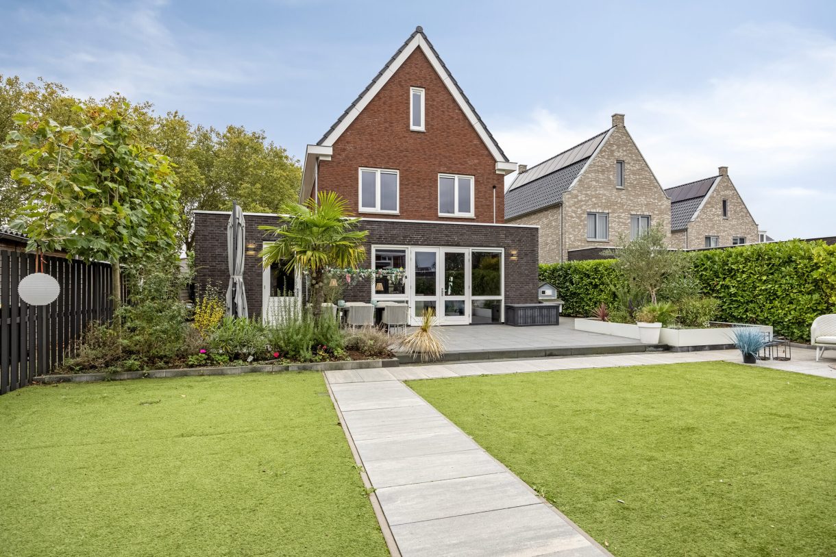 Te koop: Foto Woonhuis aan de Karmijn 56 in Winssen