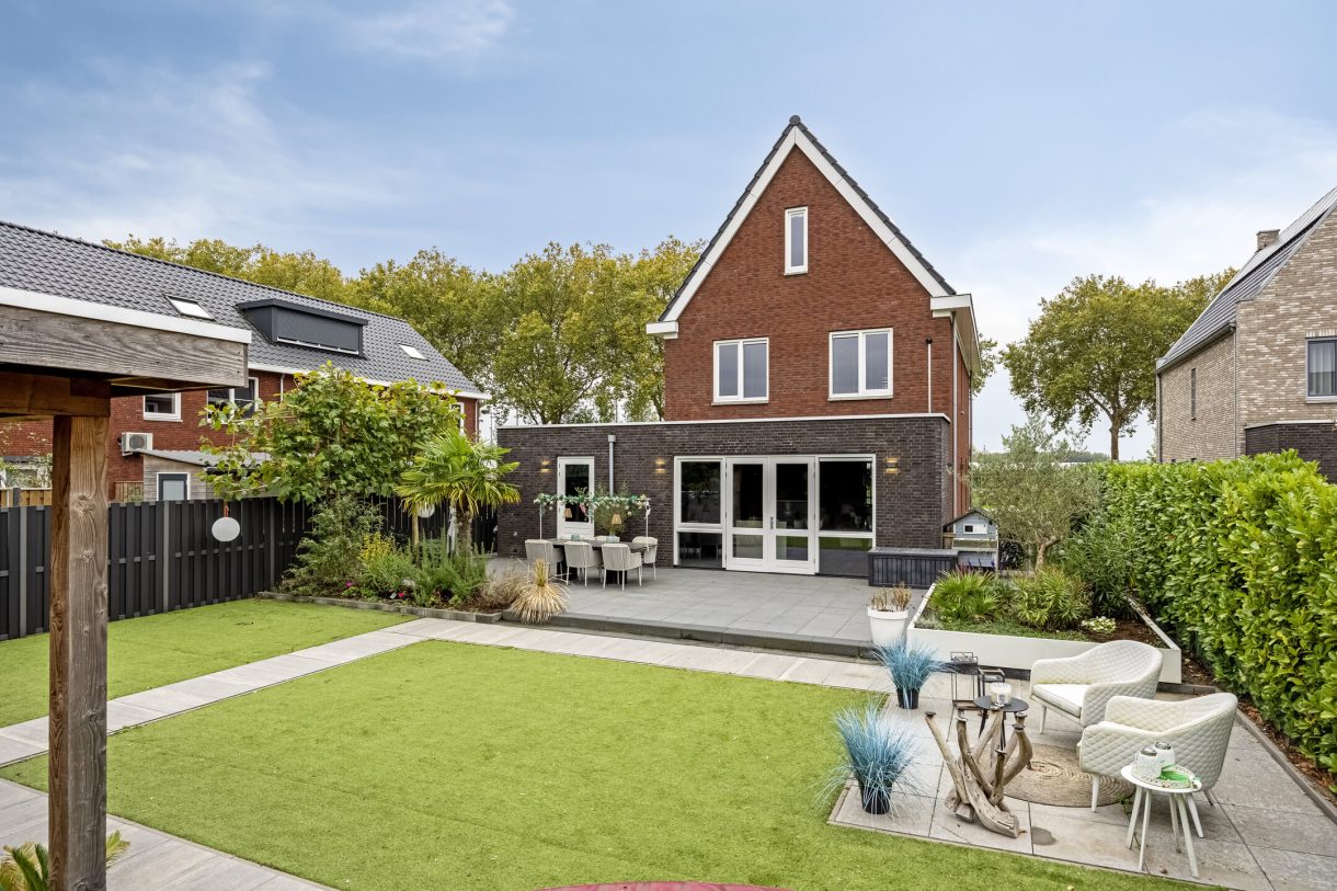 Te koop: Foto Woonhuis aan de Karmijn 56 in Winssen