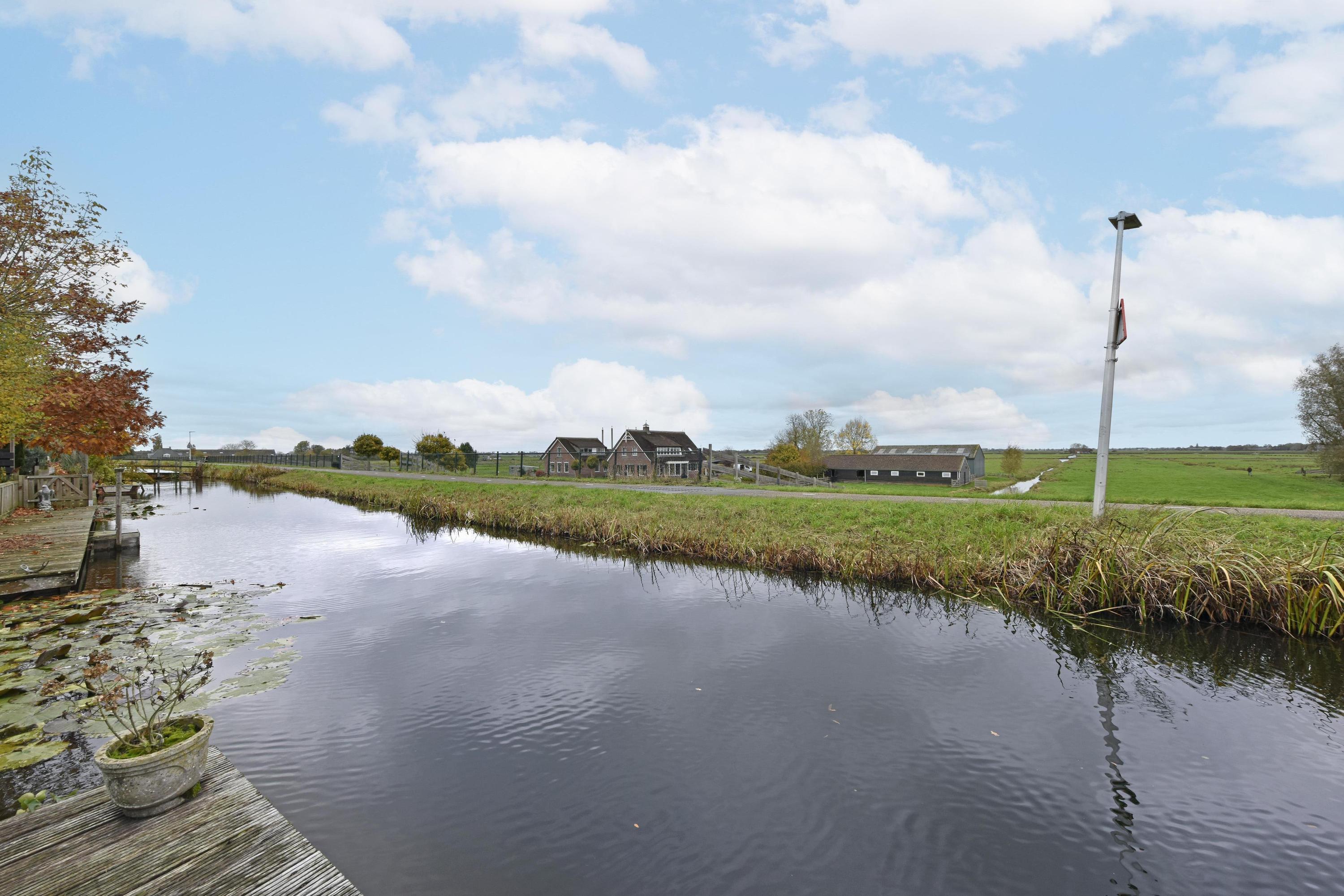 Te koop: Foto Woonhuis aan de Simon van Capelweg 31A in Noorden