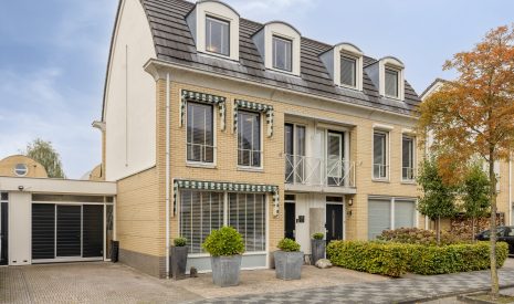 koop  Eindhoven  Molièrelaan 10 – Hoofdfoto