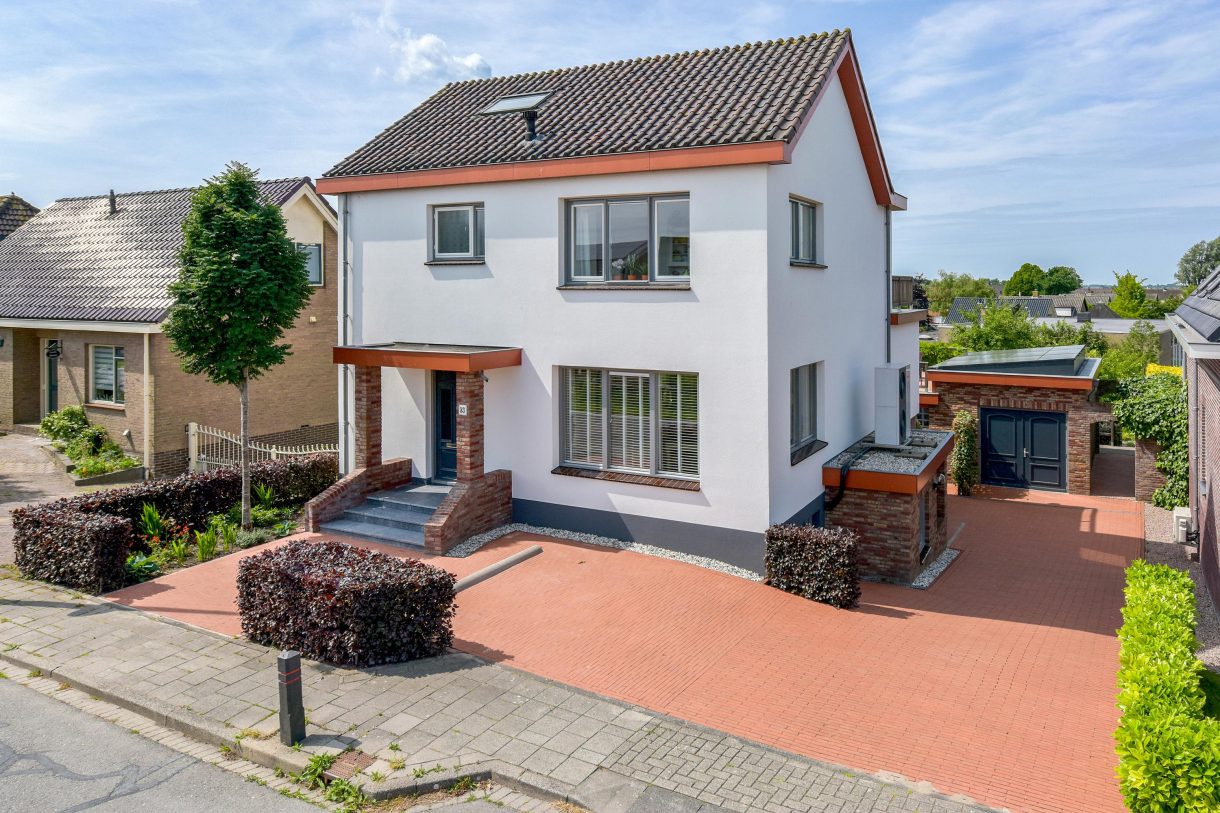 Te koop: Foto Woonhuis aan de Dorpsstraat 93 in Zevenhoven