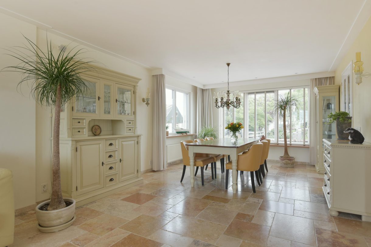 Te koop: Foto Woonhuis aan de Dorpsstraat 93 in Zevenhoven