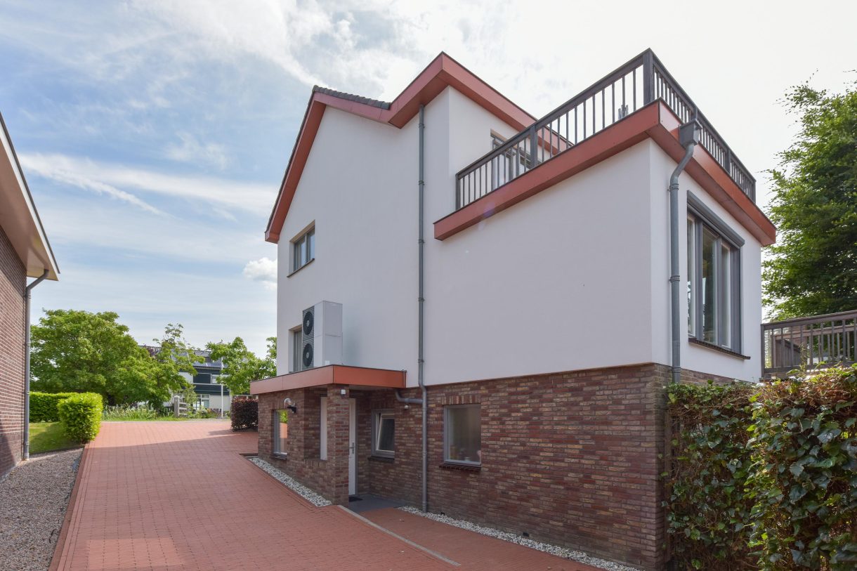 Te koop: Foto Woonhuis aan de Dorpsstraat 93 in Zevenhoven