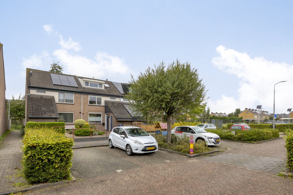 Te koop: Foto Woonhuis aan de Christinastraat 44 in Benthuizen