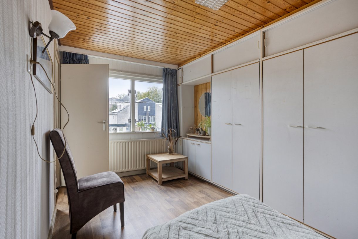 Te koop: Foto Woonhuis aan de Jongkindt Coninckstraat 14 in Alphen aan den Rijn