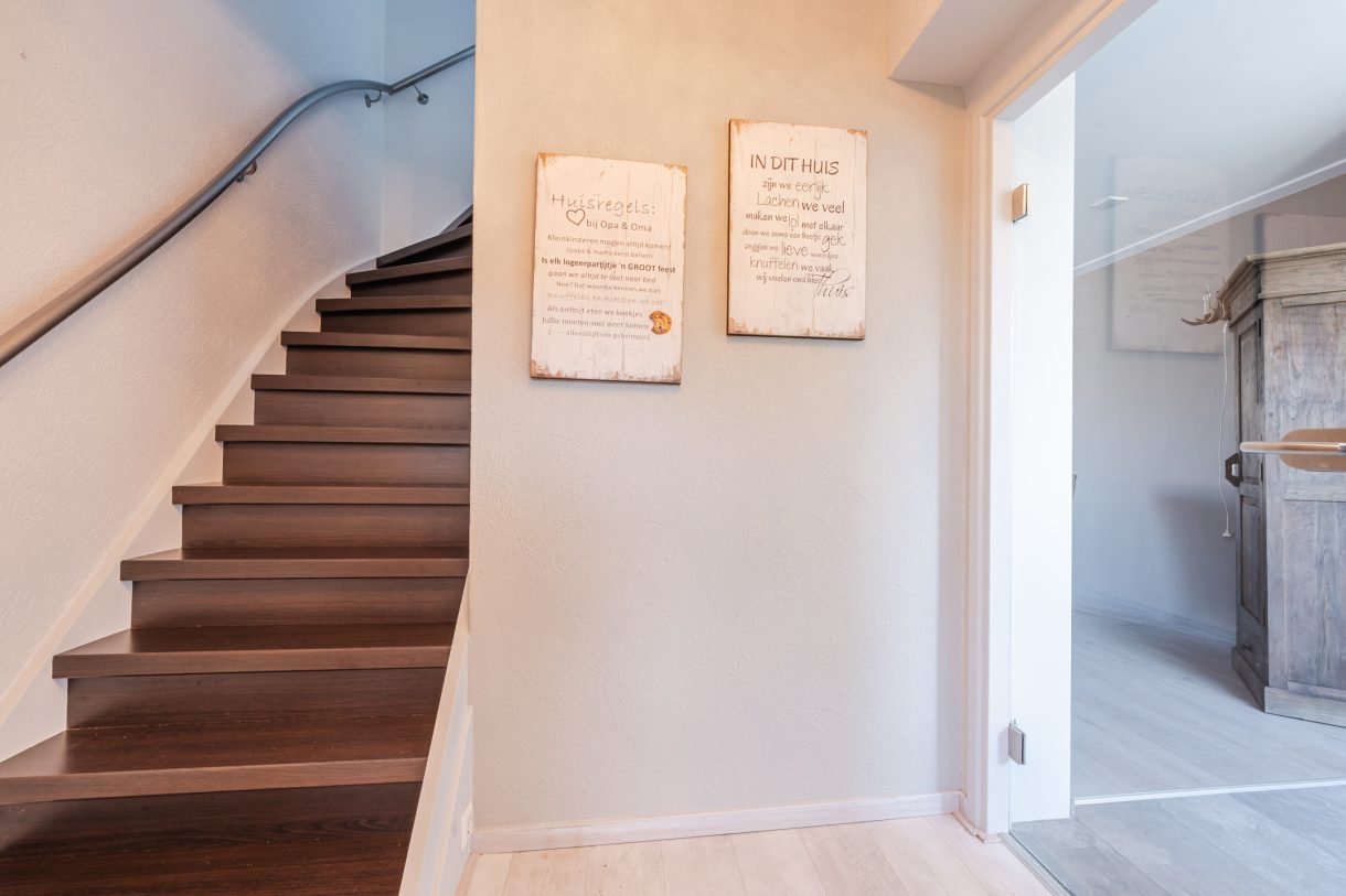 Te koop: Foto Woonhuis aan de Graaf Albrechtstraat 28 in Nieuwerbrug aan den Rijn