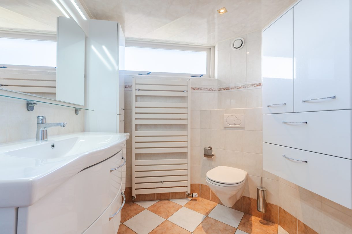 Te koop: Foto Woonhuis aan de Graaf Albrechtstraat 28 in Nieuwerbrug aan den Rijn