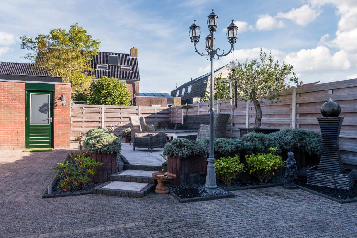 Te koop: Foto Woonhuis aan de Graaf Albrechtstraat 28 in Nieuwerbrug aan den Rijn