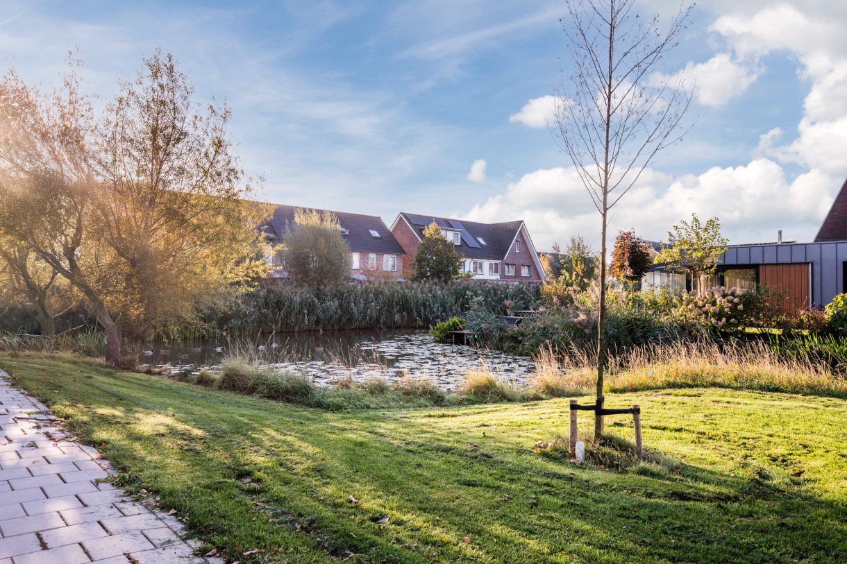 Te koop: Foto Woonhuis aan de Graaf Albrechtstraat 28 in Nieuwerbrug aan den Rijn