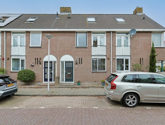 Hoofdfoto van Leiderdorp Buitentocht 37