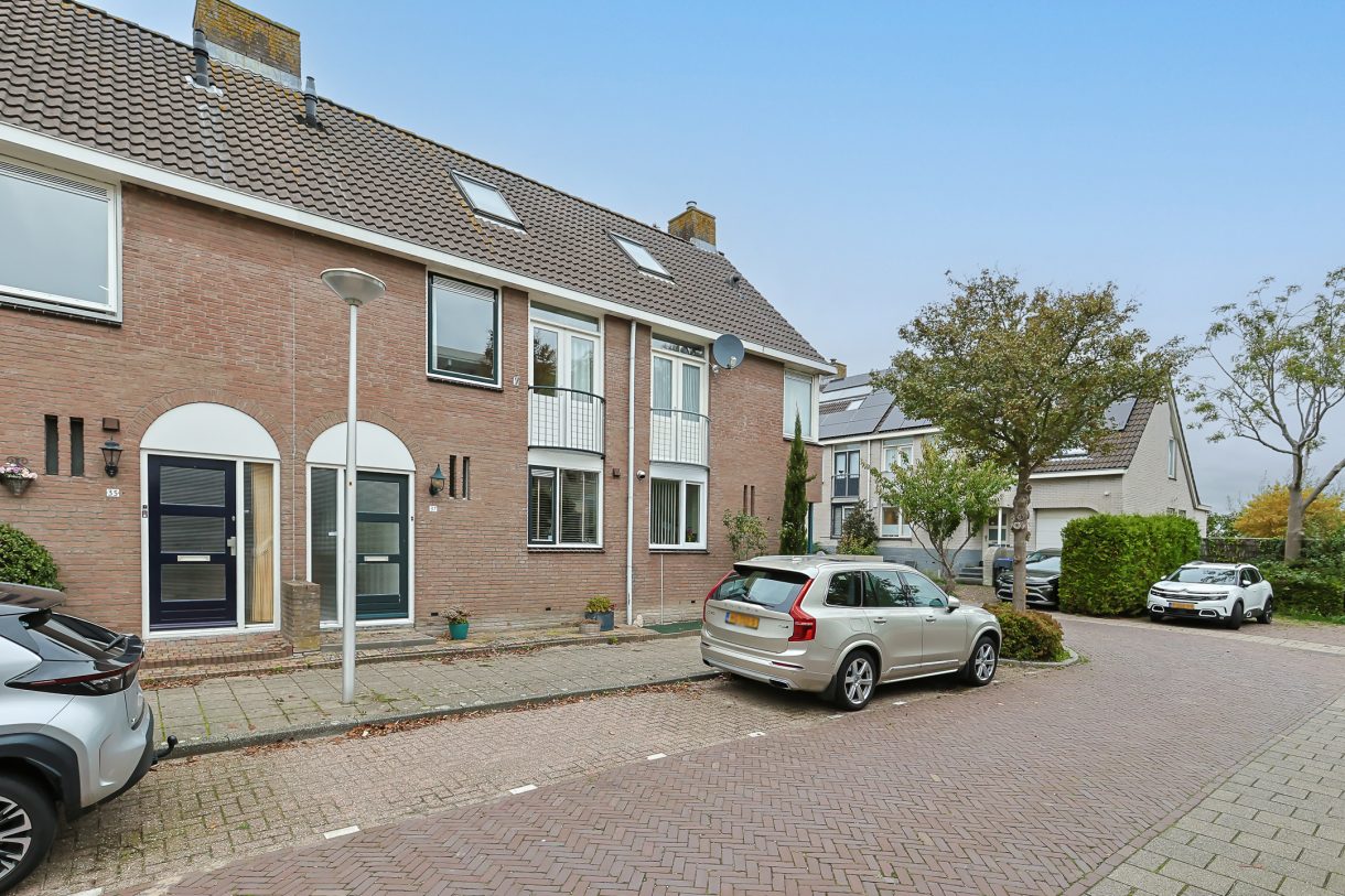 Te koop: Foto Woonhuis aan de Buitentocht 37 in Leiderdorp
