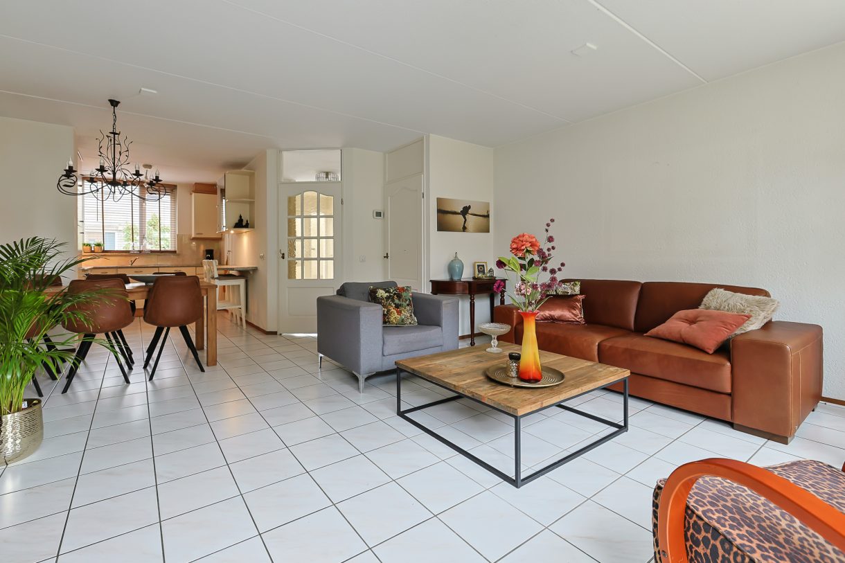 Te koop: Foto Woonhuis aan de Buitentocht 37 in Leiderdorp