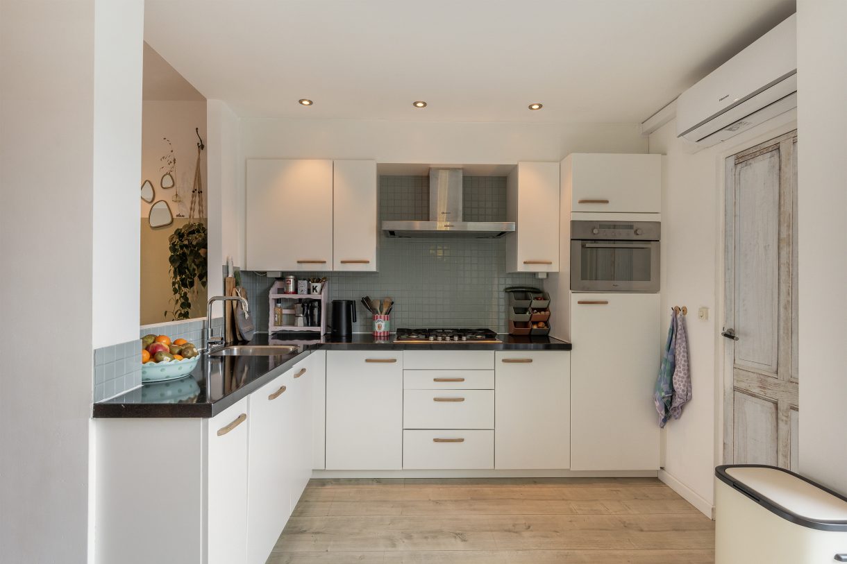 Te koop: Foto Woonhuis aan de Leliestraat 15 in Vlaardingen