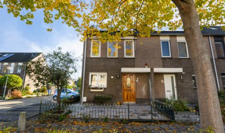 Hoofdfoto van Woerden Klaproosweide 86