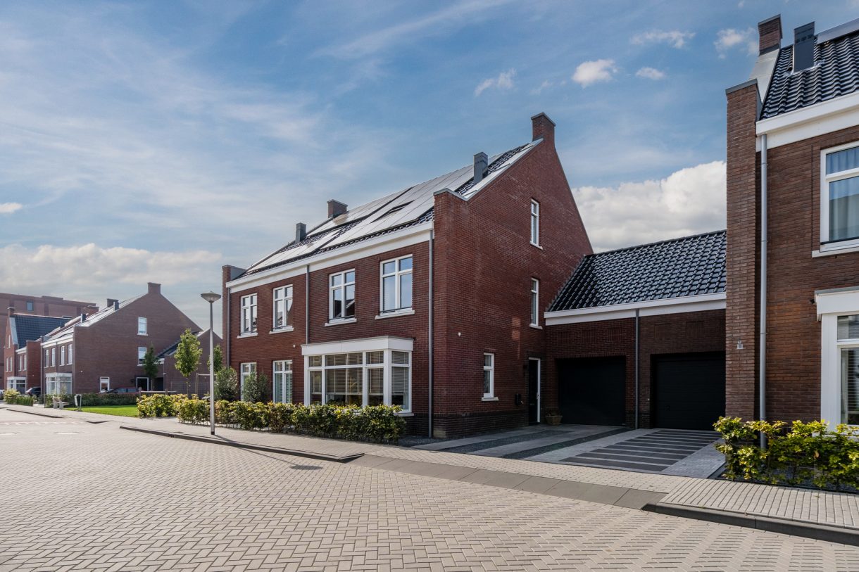 Te koop: Foto Woonhuis aan de Pinksterbloem 5 in Bodegraven