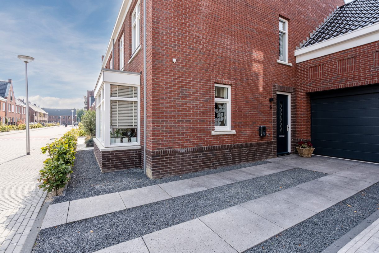 Te koop: Foto Woonhuis aan de Pinksterbloem 5 in Bodegraven