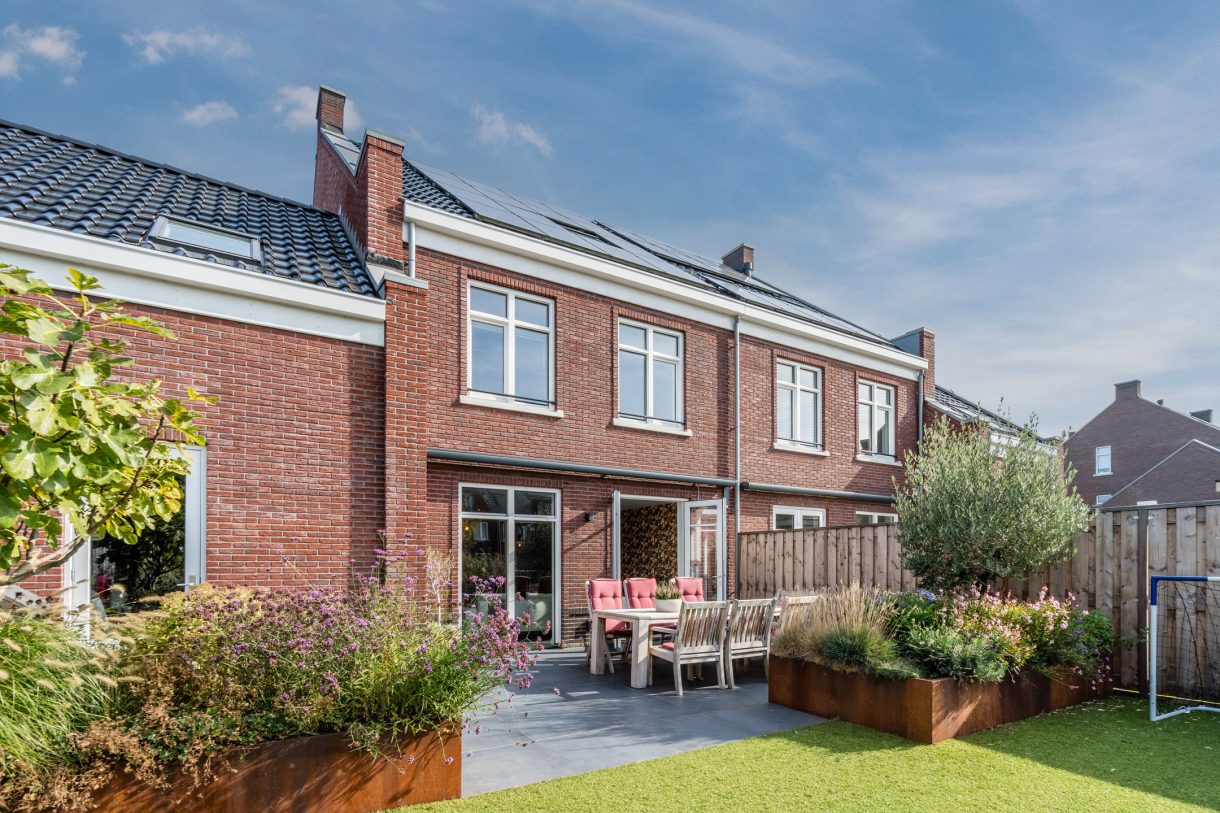 Te koop: Foto Woonhuis aan de Pinksterbloem 5 in Bodegraven