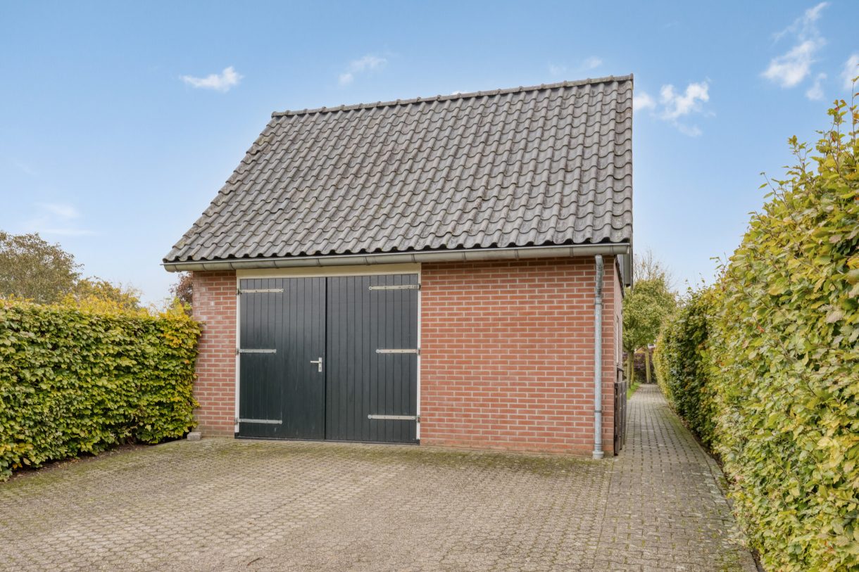 Te koop: Foto Woonhuis aan de Vredenseweg 128 in Winterswijk